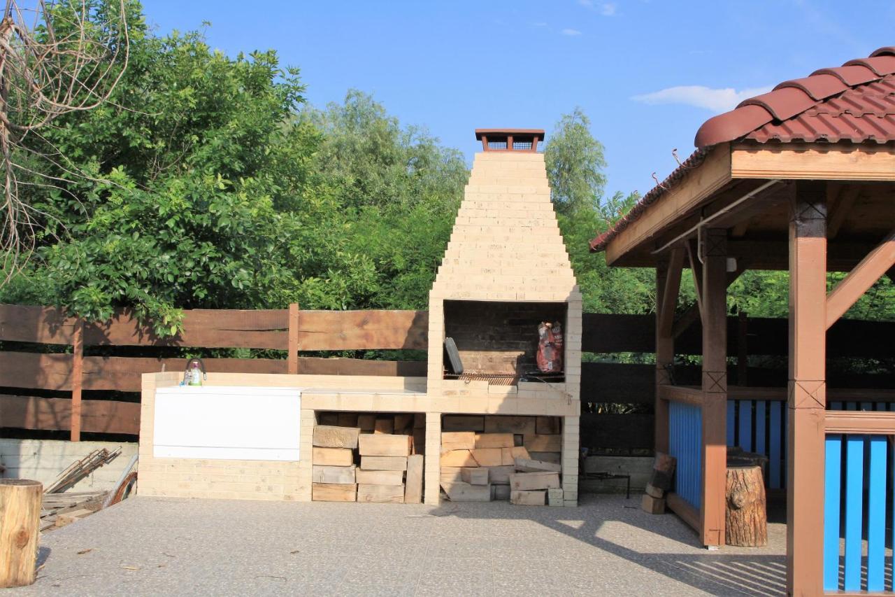 Camere De Inchiriat Băltenii de Sus Zewnętrze zdjęcie