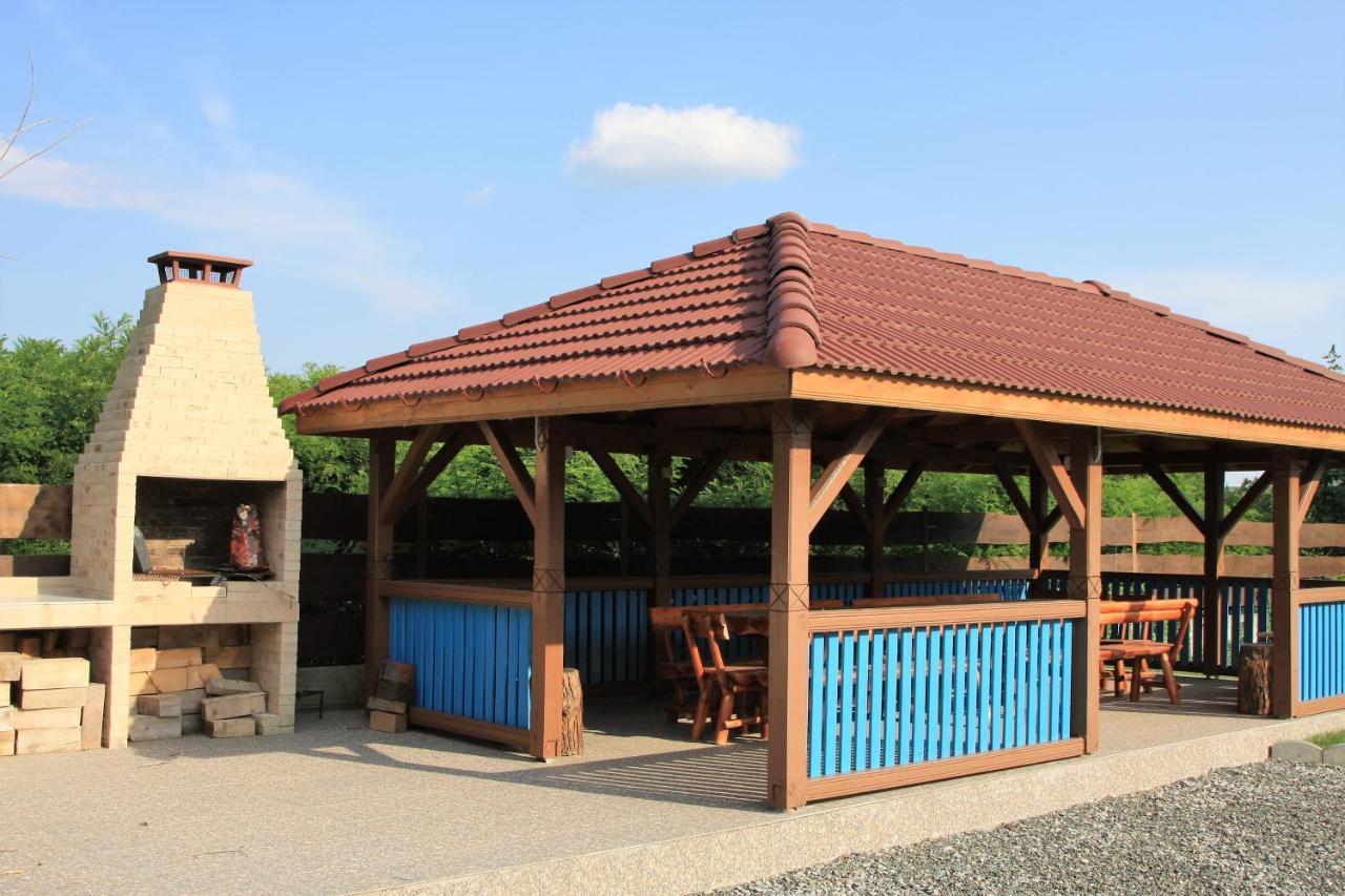 Camere De Inchiriat Băltenii de Sus Zewnętrze zdjęcie