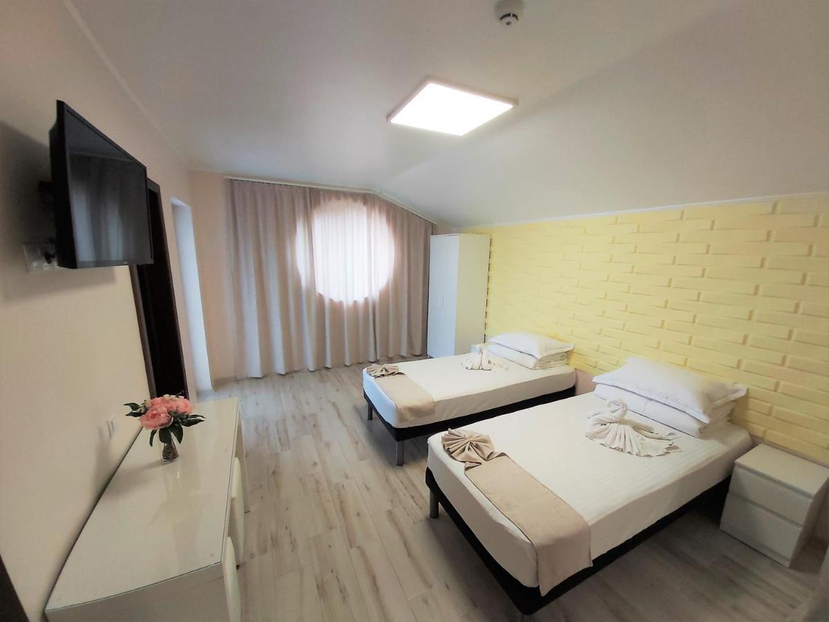 Camere De Inchiriat Băltenii de Sus Zewnętrze zdjęcie